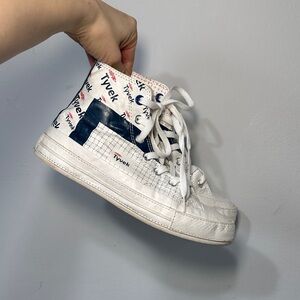 Converse High-Top Dupont Tyvek Edition